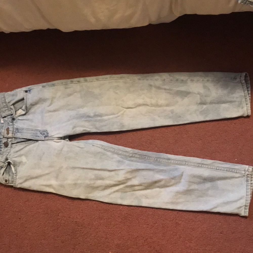 Vintage Levi mom jeans